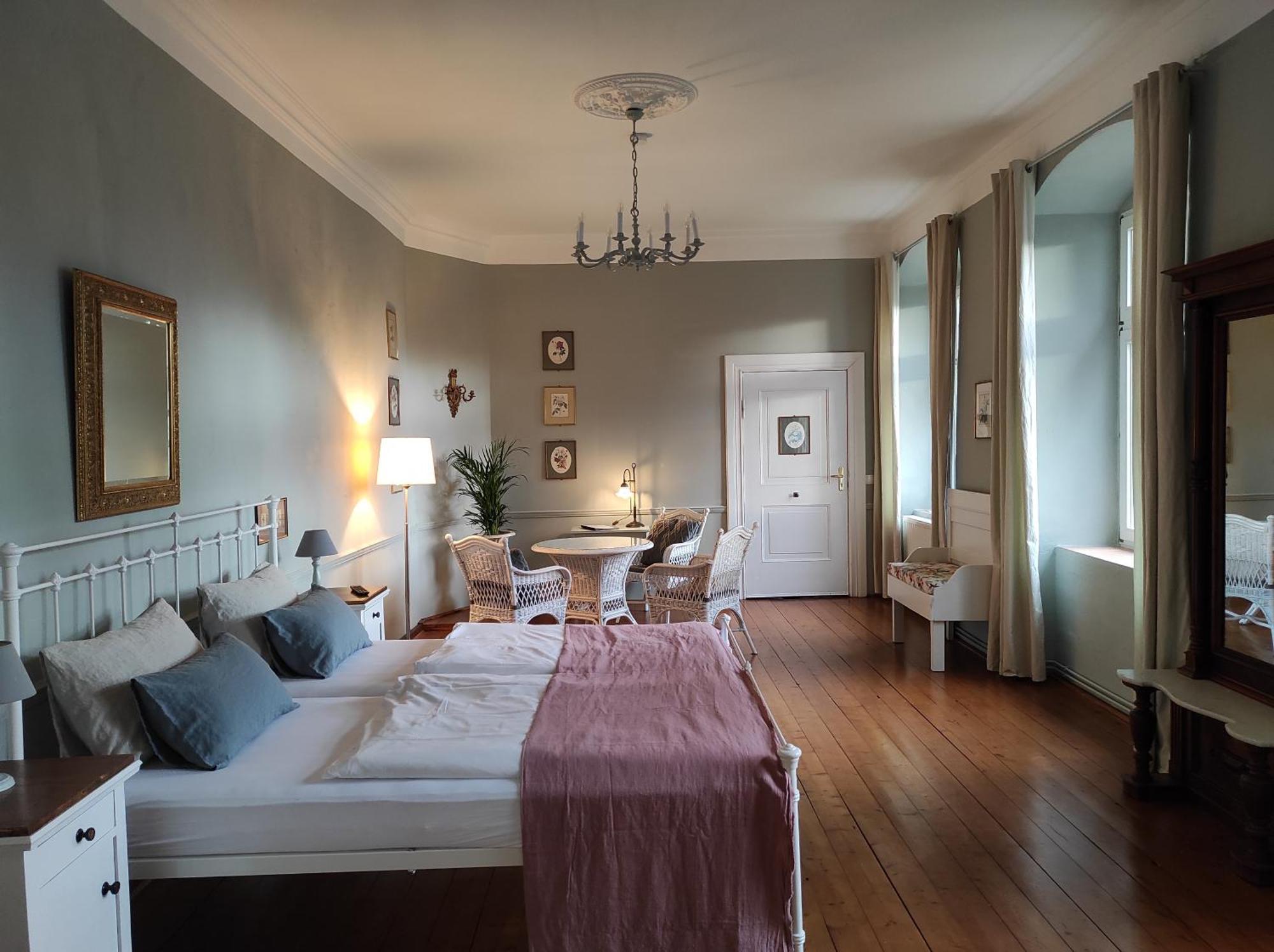 Gartenzimmer Im Schloss Neuhausen Neuhausen (Prignitz) Exterior foto
